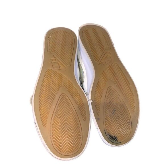 Nike Holographic Swoop Low Top White Sneakers‎ - Picture 7 of 8